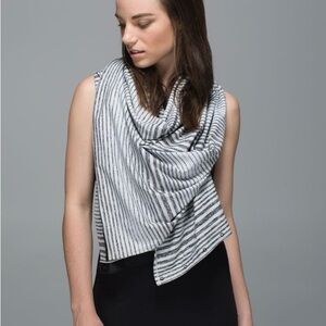 Women’s Lululemon Vinyasa Scarf - Striped - One Size - NWT